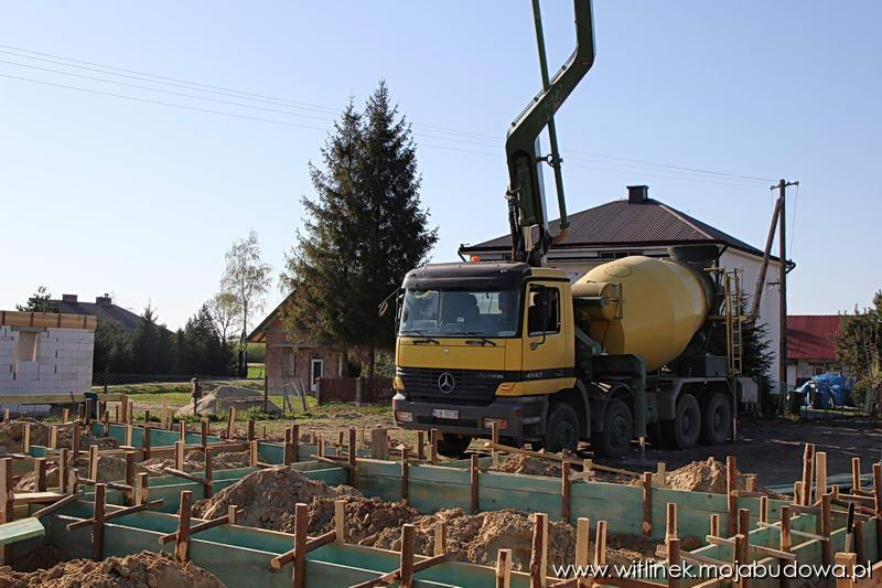 Szalunki fundamentów